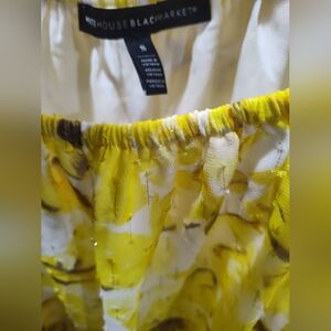 White House black market top